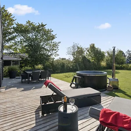 Ferienhaus Harri - 400m From The Sea By Interhome